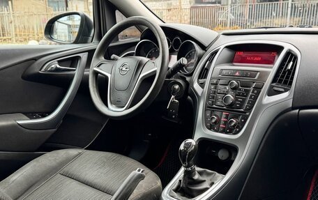 Opel Astra J, 2013 год, 729 999 рублей, 7 фотография