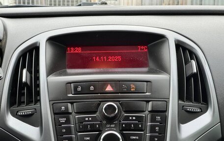 Opel Astra J, 2013 год, 729 999 рублей, 8 фотография