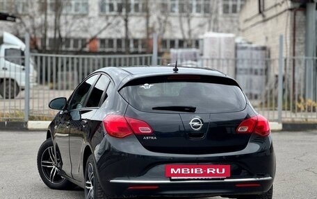 Opel Astra J, 2013 год, 729 999 рублей, 4 фотография