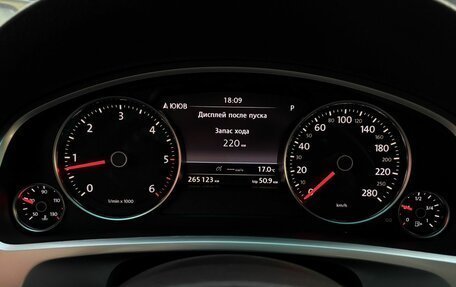 Volkswagen Touareg III, 2010 год, 1 700 000 рублей, 9 фотография