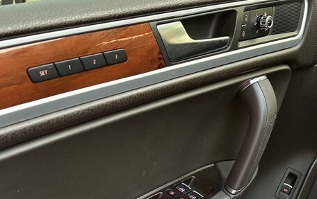 Volkswagen Touareg III, 2010 год, 1 700 000 рублей, 14 фотография