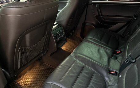 Volkswagen Touareg III, 2010 год, 1 700 000 рублей, 16 фотография