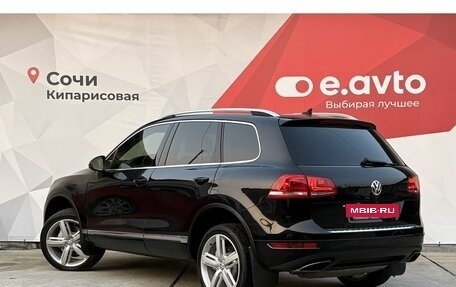 Volkswagen Touareg III, 2010 год, 1 700 000 рублей, 6 фотография