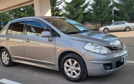 Nissan Tiida, 2011 год, 1 000 000 рублей, 2 фотография