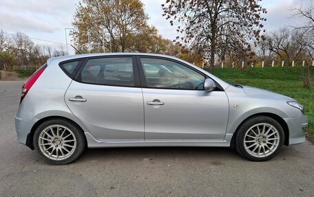 Hyundai i30 I, 2010 год, 900 000 рублей, 7 фотография