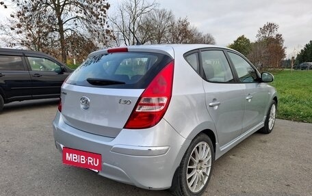 Hyundai i30 I, 2010 год, 900 000 рублей, 6 фотография