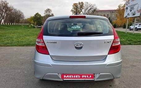 Hyundai i30 I, 2010 год, 900 000 рублей, 5 фотография