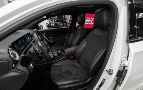 Mercedes-Benz A-Класс AMG, 2022 год, 4 400 000 рублей, 9 фотография