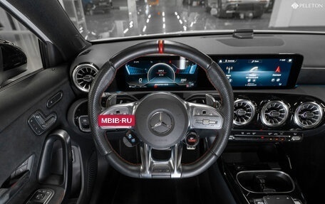 Mercedes-Benz A-Класс AMG, 2022 год, 4 400 000 рублей, 11 фотография