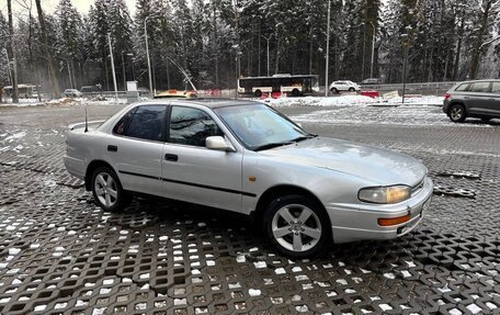 Toyota Camry, 1992 год, 250 000 рублей, 2 фотография