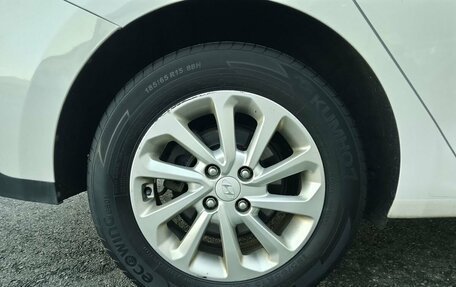 Hyundai Solaris II рестайлинг, 2021 год, 1 646 000 рублей, 12 фотография