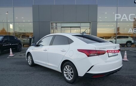 Hyundai Solaris II рестайлинг, 2021 год, 1 646 000 рублей, 6 фотография