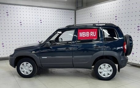 Chevrolet Niva I рестайлинг, 2011 год, 630 000 рублей, 8 фотография