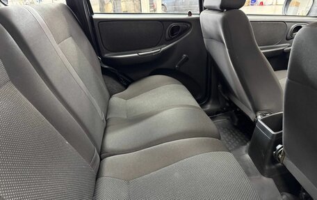 Chevrolet Niva I рестайлинг, 2011 год, 630 000 рублей, 15 фотография