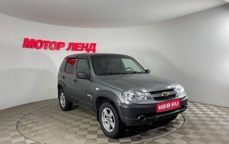 Chevrolet Niva I рестайлинг, 2017 год, 836 000 рублей, 3 фотография