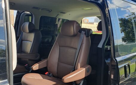 Hyundai Grand Starex Grand Starex I рестайлинг 2, 2018 год, 4 399 000 рублей, 21 фотография