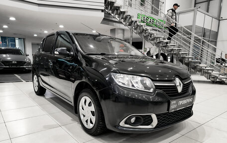 Renault Sandero II рестайлинг, 2016 год, 699 000 рублей, 3 фотография