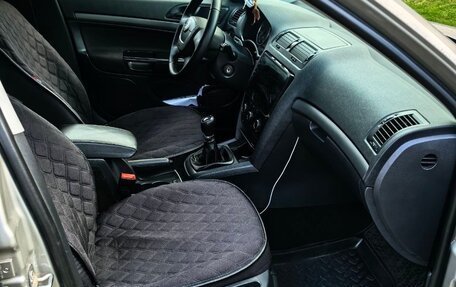 Skoda Octavia, 2010 год, 830 000 рублей, 12 фотография