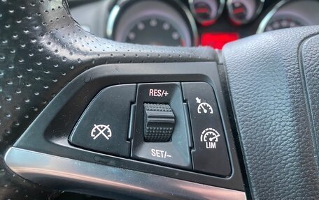 Opel Astra J, 2013 год, 615 000 рублей, 10 фотография