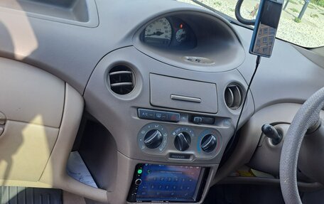 Toyota Platz, 2003 год, 345 000 рублей, 4 фотография