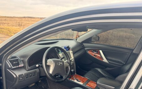 Toyota Camry, 2010 год, 1 350 000 рублей, 6 фотография