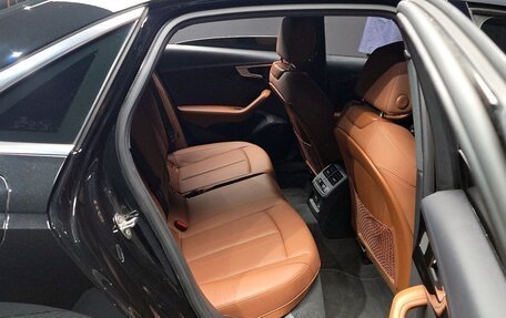 Audi A4, 2021 год, 2 650 000 рублей, 13 фотография