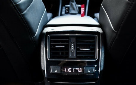 Skoda Superb III рестайлинг, 2018 год, 1 829 000 рублей, 18 фотография