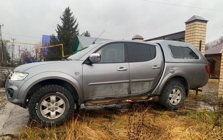 Mitsubishi L200 IV рестайлинг, 2014 год, 2 100 000 рублей, 3 фотография