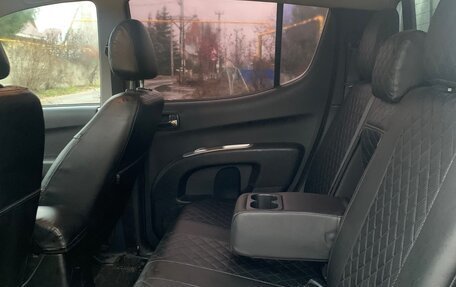 Mitsubishi L200 IV рестайлинг, 2014 год, 2 100 000 рублей, 7 фотография