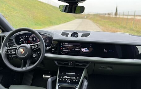 Porsche Cayenne III, 2025 год, 19 400 000 рублей, 10 фотография