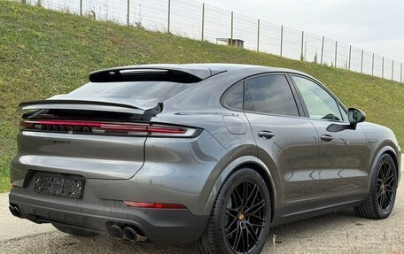 Porsche Cayenne III, 2025 год, 19 400 000 рублей, 23 фотография