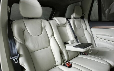 Volvo XC90 II рестайлинг, 2015 год, 2 795 000 рублей, 17 фотография