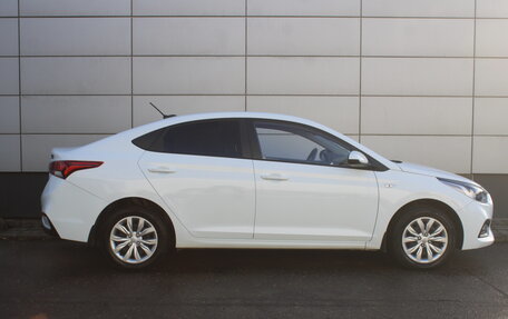 Hyundai Solaris II рестайлинг, 2018 год, 1 255 000 рублей, 9 фотография