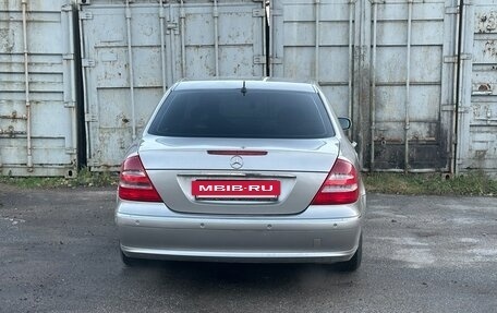 Mercedes-Benz E-Класс, 2004 год, 440 000 рублей, 5 фотография