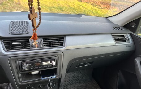 Skoda Rapid I, 2017 год, 820 000 рублей, 2 фотография