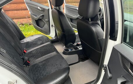 Skoda Rapid I, 2017 год, 820 000 рублей, 10 фотография