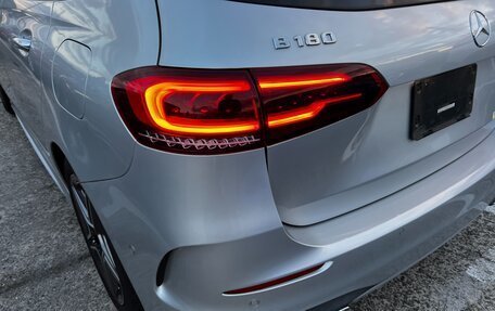 Mercedes-Benz B-Класс, 2019 год, 1 400 000 рублей, 10 фотография