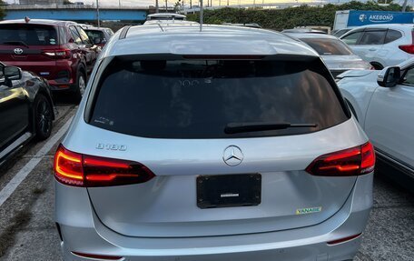 Mercedes-Benz B-Класс, 2019 год, 1 400 000 рублей, 5 фотография