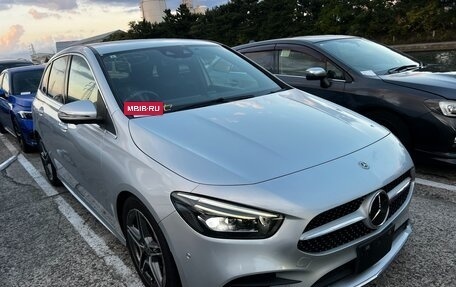 Mercedes-Benz B-Класс, 2019 год, 1 400 000 рублей, 2 фотография