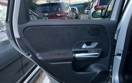 Mercedes-Benz B-Класс, 2019 год, 1 400 000 рублей, 20 фотография