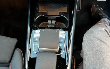 Mercedes-Benz B-Класс, 2019 год, 1 400 000 рублей, 26 фотография