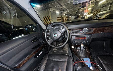 BMW 3 серия, 2009 год, 650 000 рублей, 10 фотография