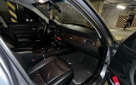 BMW 3 серия, 2009 год, 650 000 рублей, 9 фотография