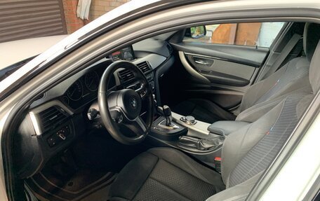 BMW 3 серия, 2016 год, 2 400 000 рублей, 8 фотография