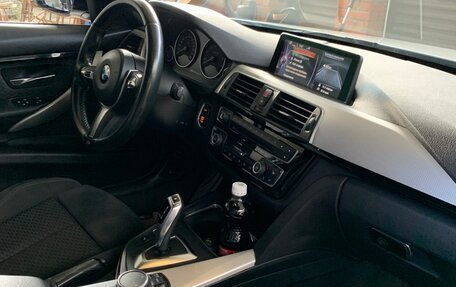 BMW 3 серия, 2016 год, 2 400 000 рублей, 6 фотография