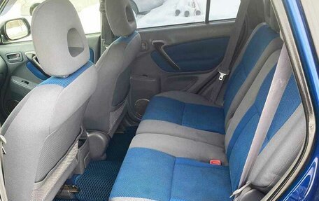 Toyota RAV4, 2002 год, 990 000 рублей, 15 фотография