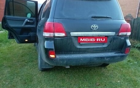 Toyota Land Cruiser 200, 2009 год, 2 050 000 рублей, 4 фотография