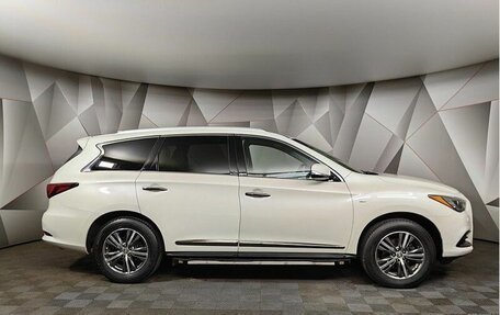 Infiniti QX60 I рестайлинг, 2018 год, 2 493 000 рублей, 5 фотография