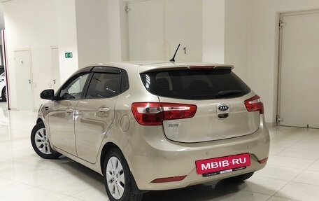 KIA Rio III рестайлинг, 2012 год, 818 000 рублей, 2 фотография