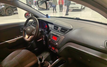 KIA Rio III рестайлинг, 2012 год, 818 000 рублей, 11 фотография